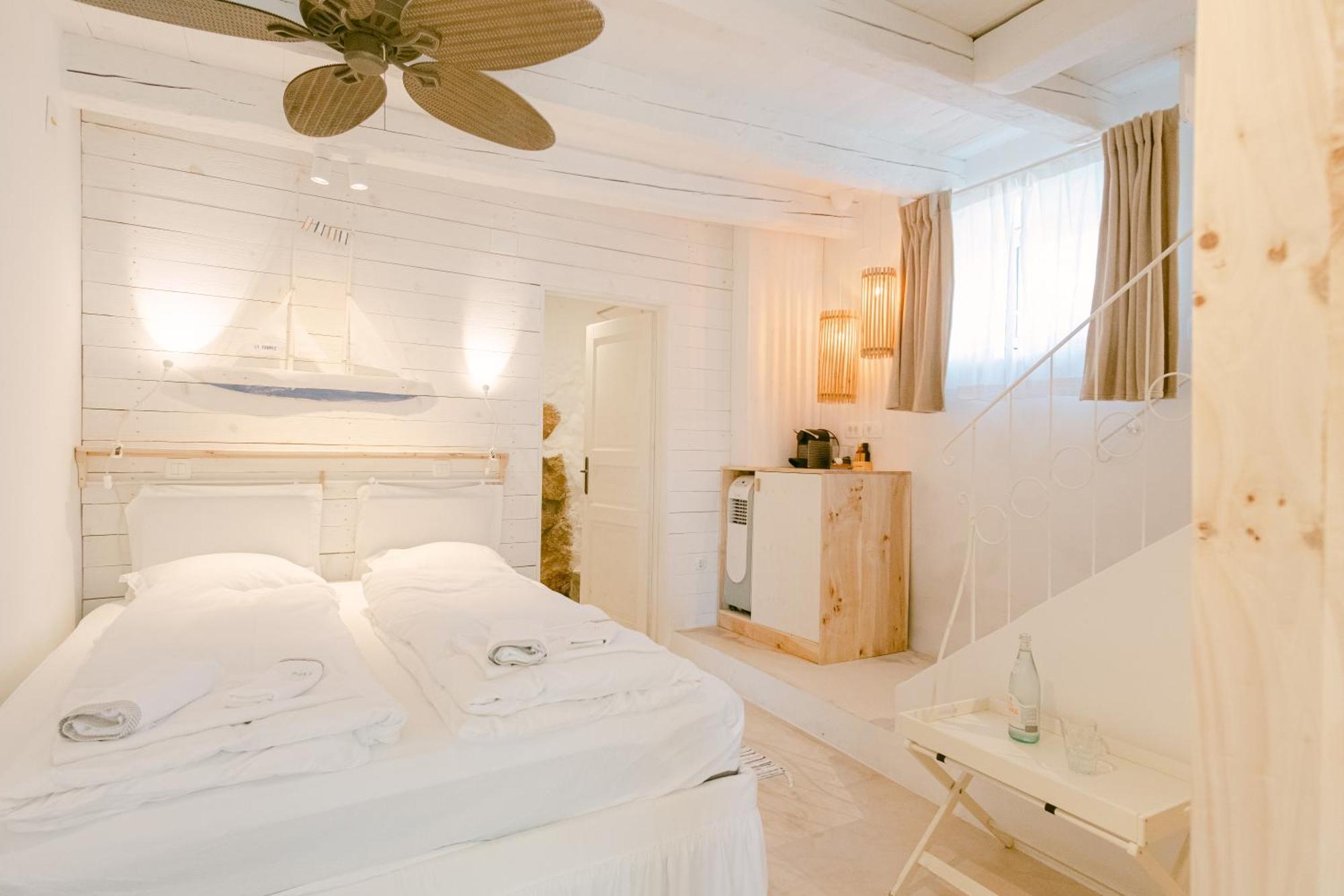 Pavi Apartments Romantic Stone House K13 Kornic Exterior photo